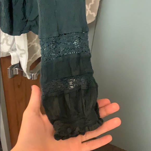 American Eagle Blouse/ nice top - Picture 4 of 4